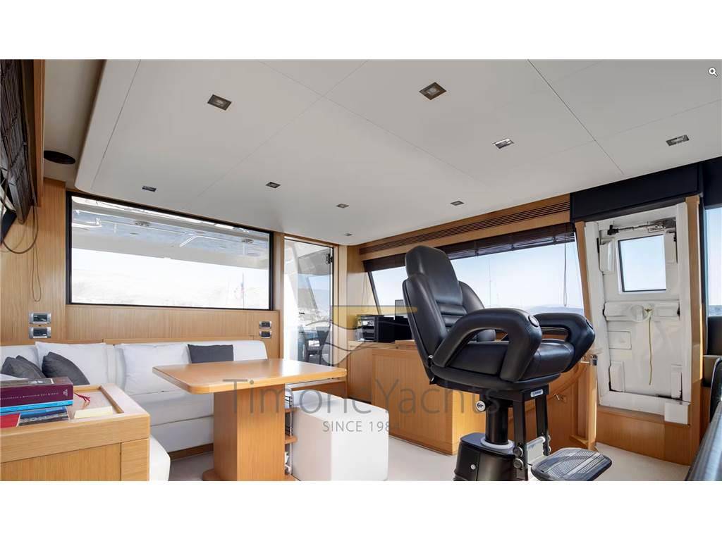 Custom line Navetta 26