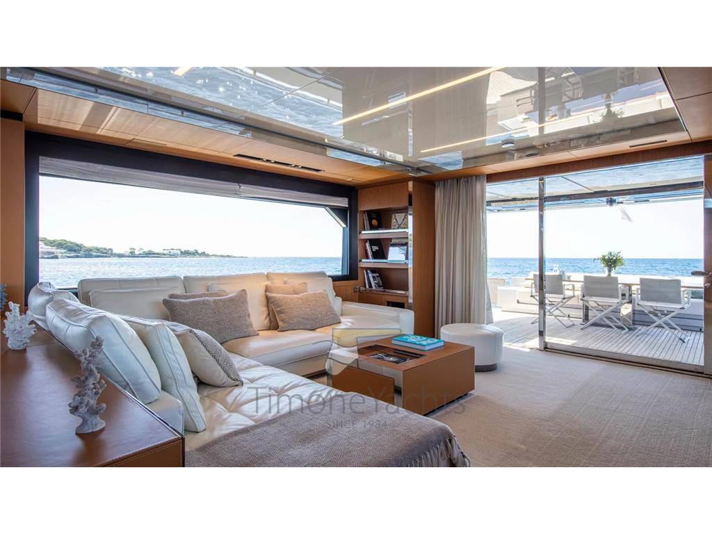Riva 100 corsaro