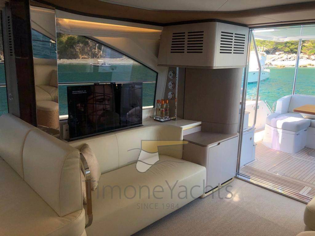 Azimut 60 fly