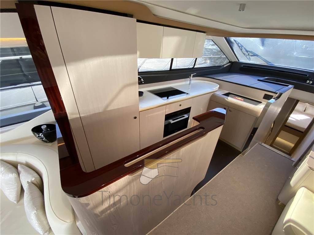 Azimut 60 fly