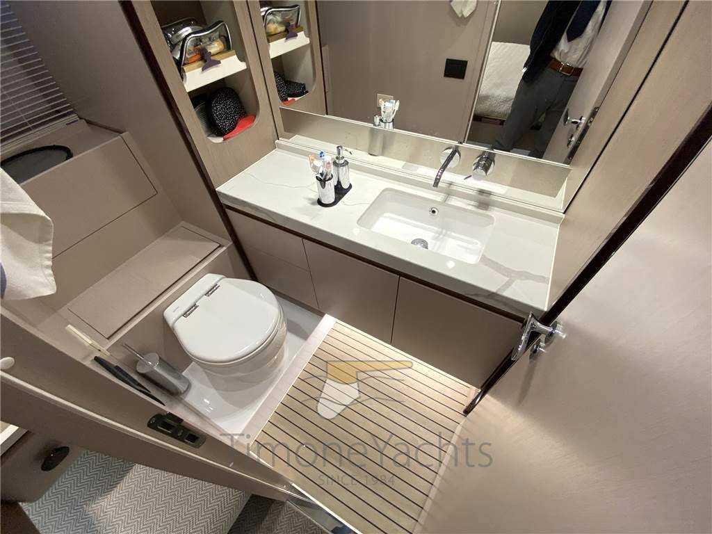 Azimut 60 fly