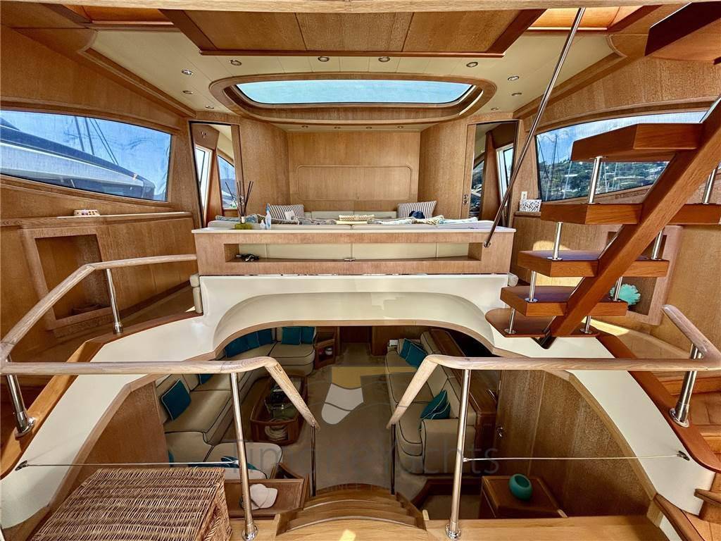 Cerrimarine 86 flying sport