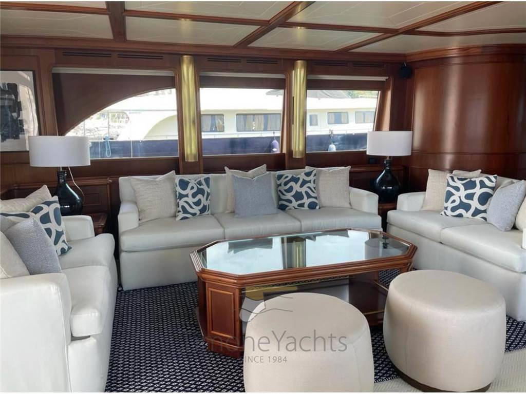 Custom line Navetta 27