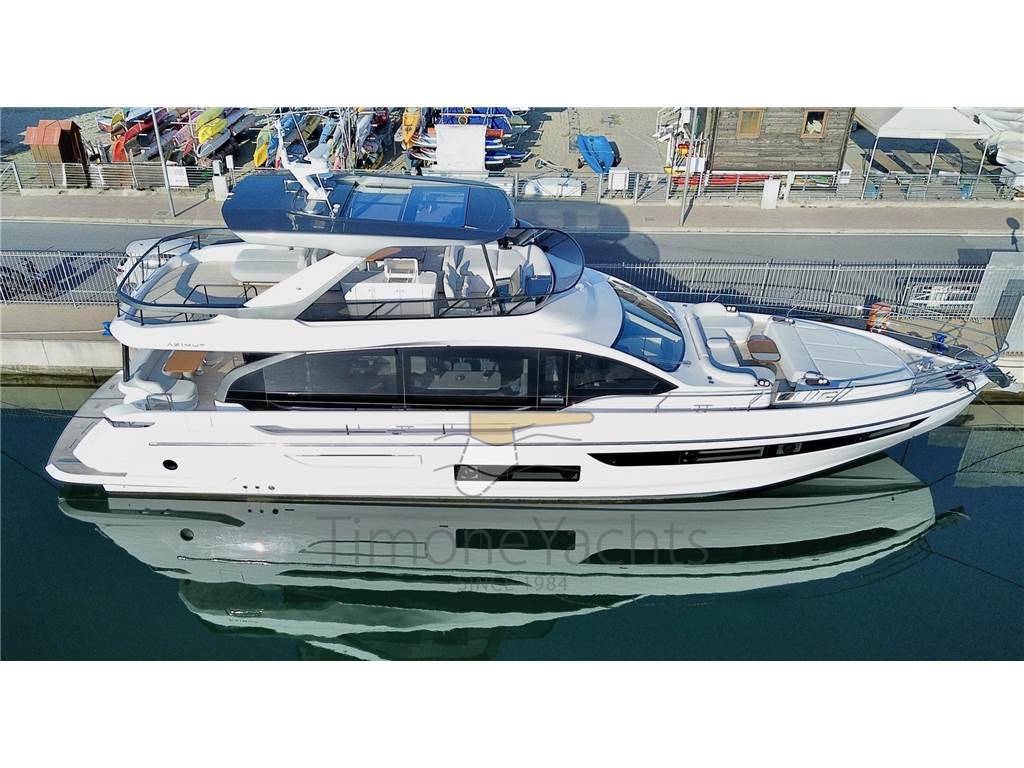 Azimut 72 fly