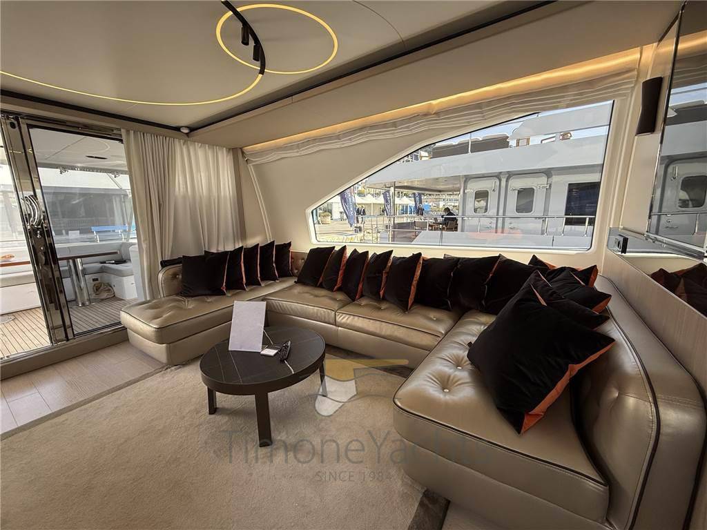 Azimut 72 flybridge