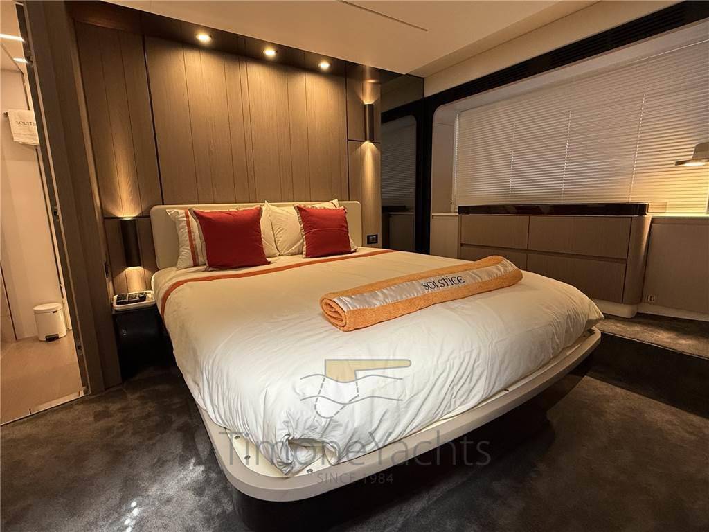 Azimut 72 flybridge