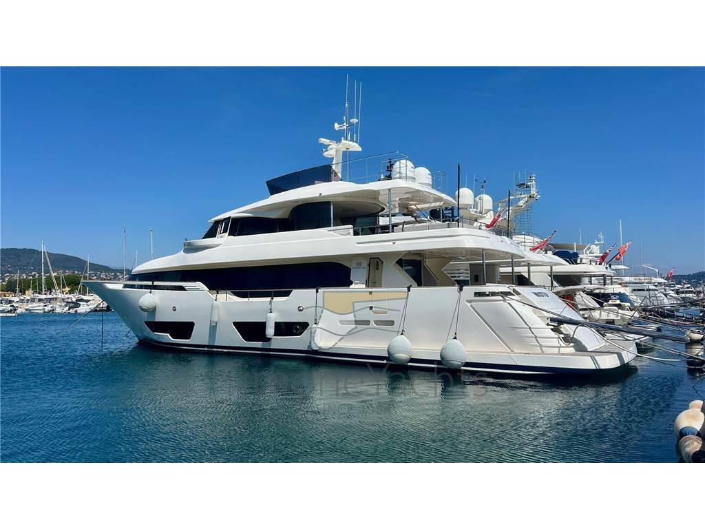 Custom line Navetta 28