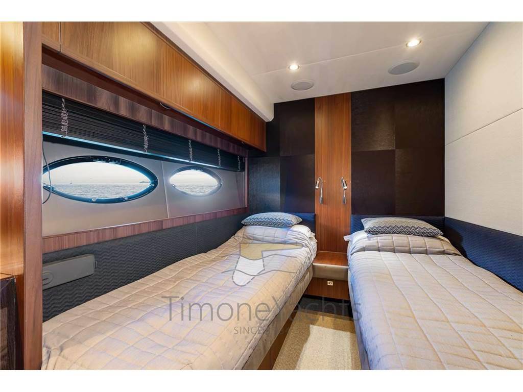 Princess yachts 72