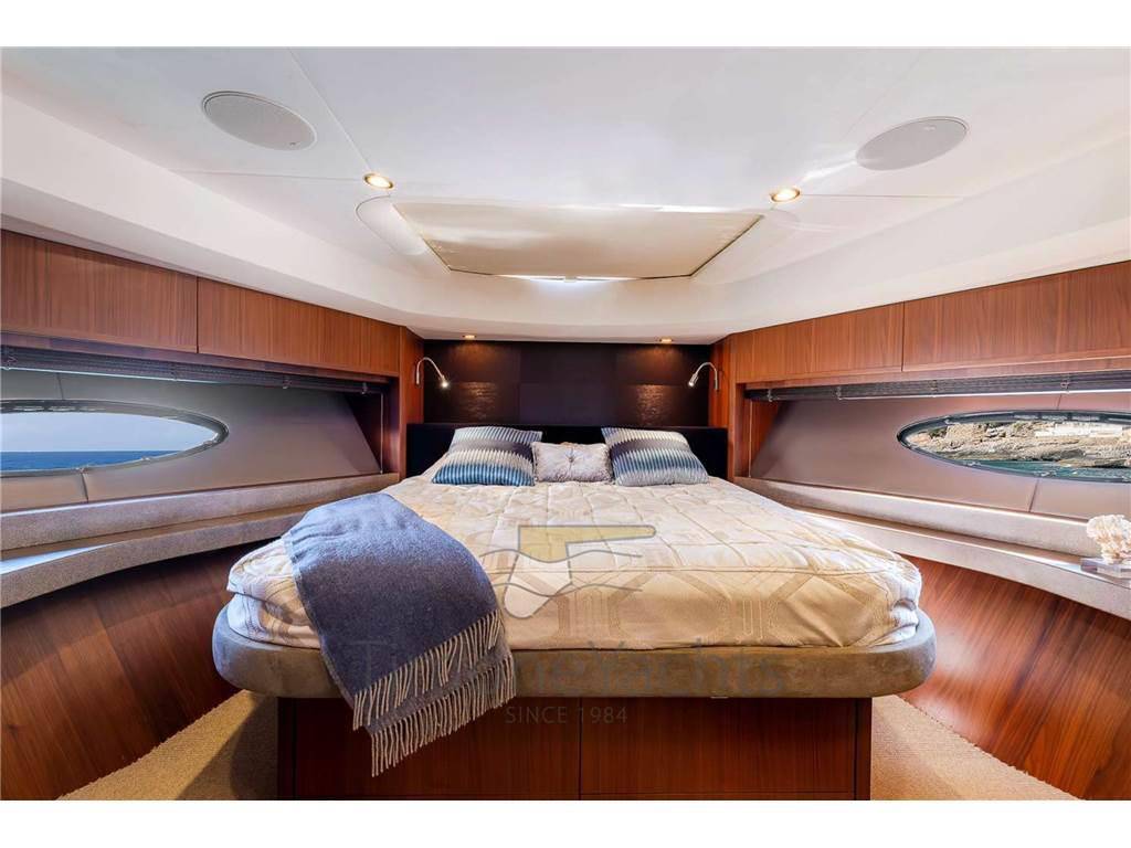 Princess yachts 72