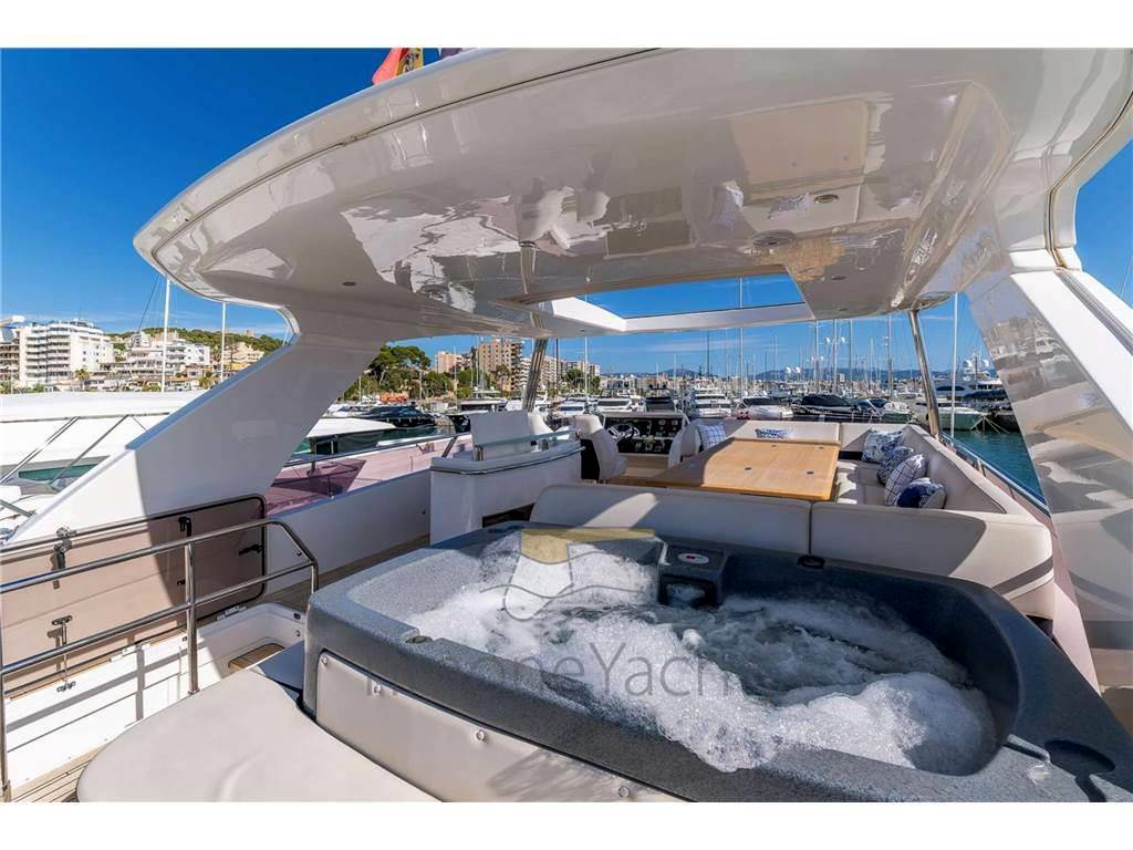 Princess yachts 72