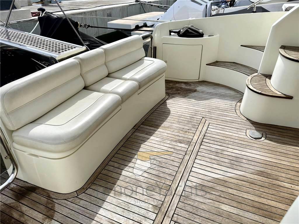 Azimut 42 fly