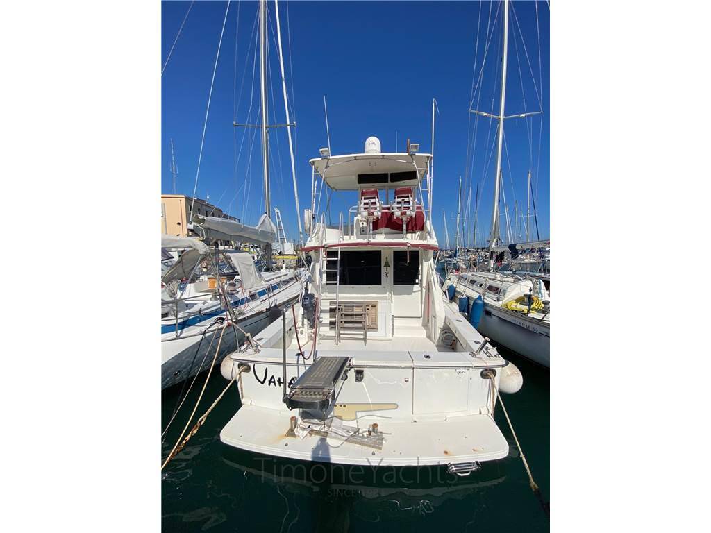 Viking yachts 43' convertible