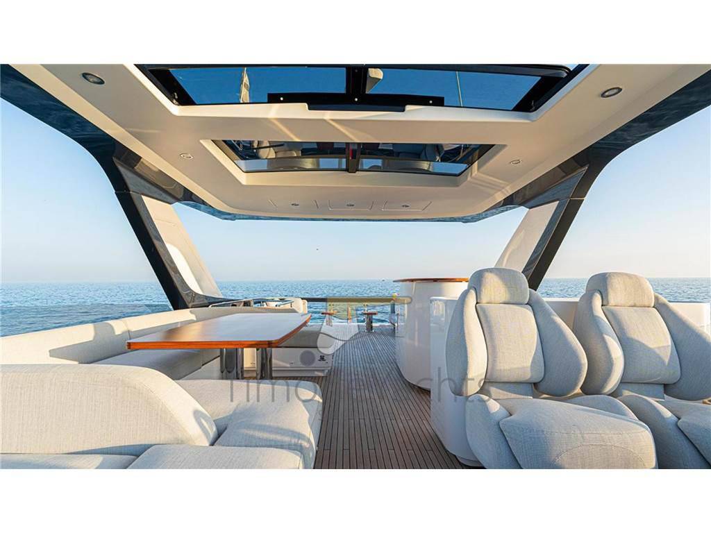 Azimut 78 flybridge