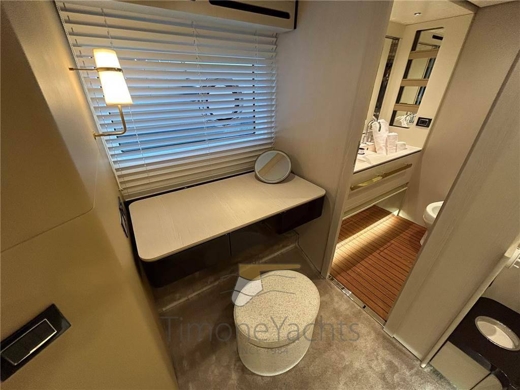 Azimut 78 flybridge