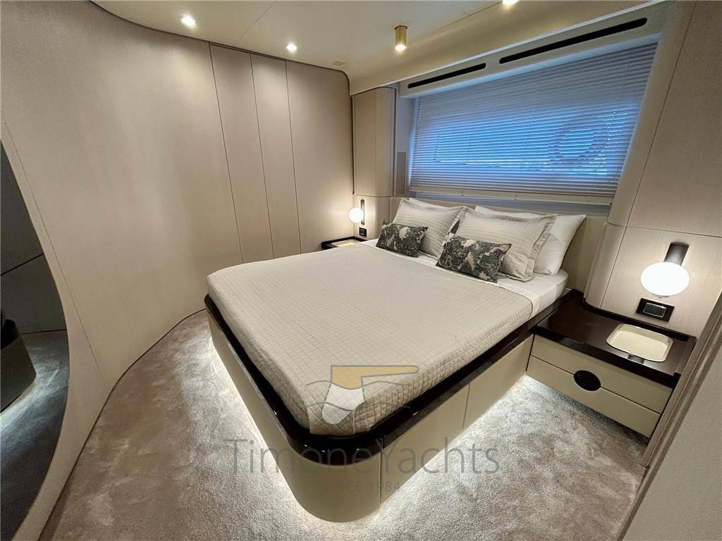 Azimut 78 flybridge