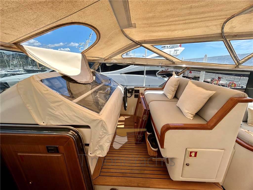 Overmarine Mangusta 92 sport
