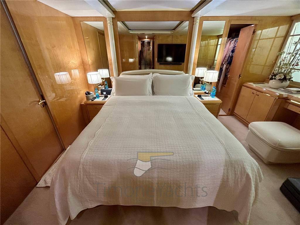 Overmarine Mangusta 92 sport
