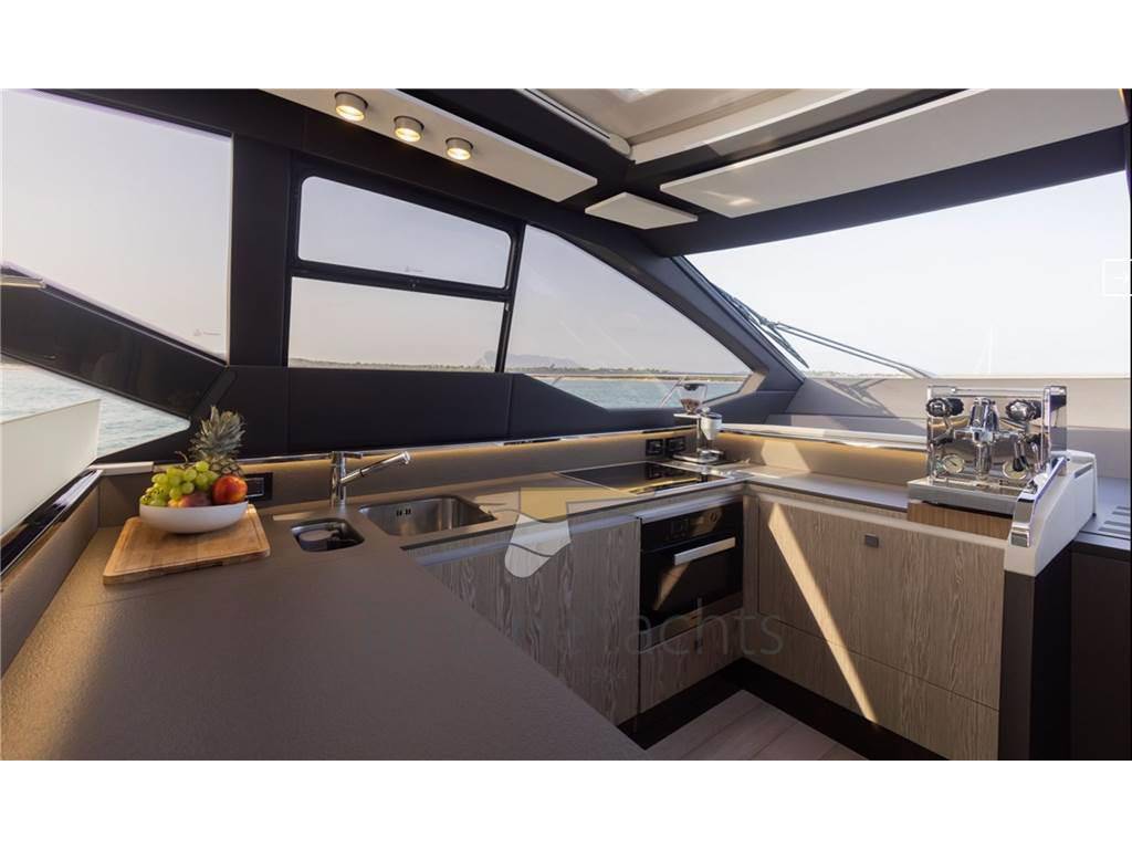 Azimut S7