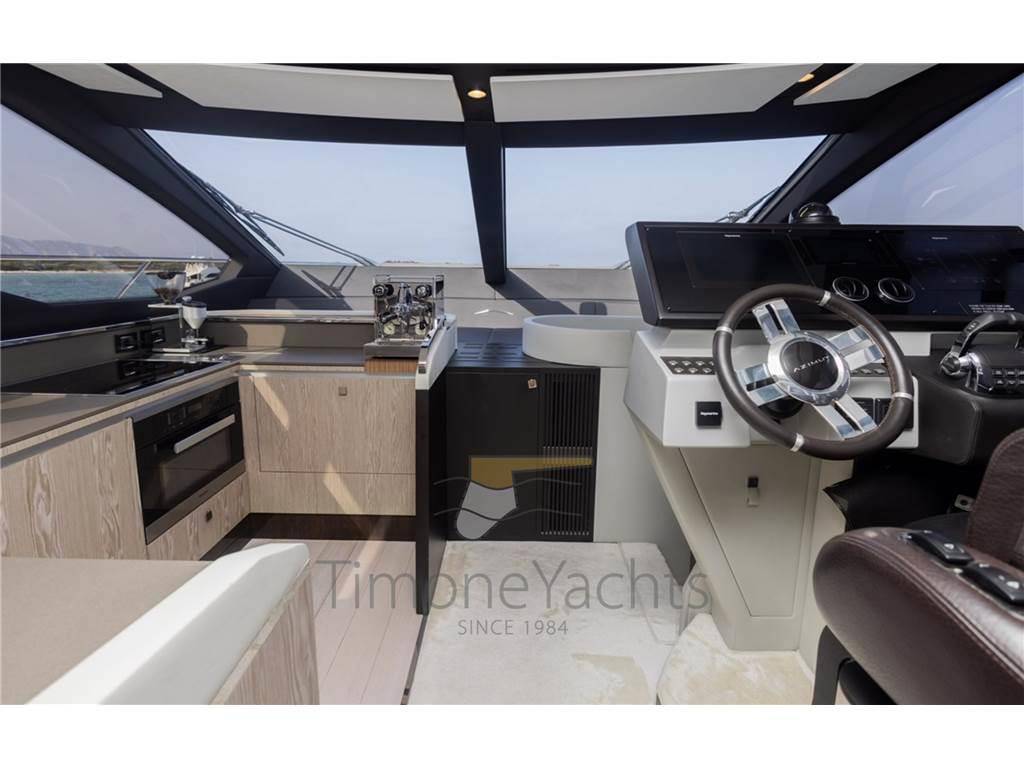 Azimut S7