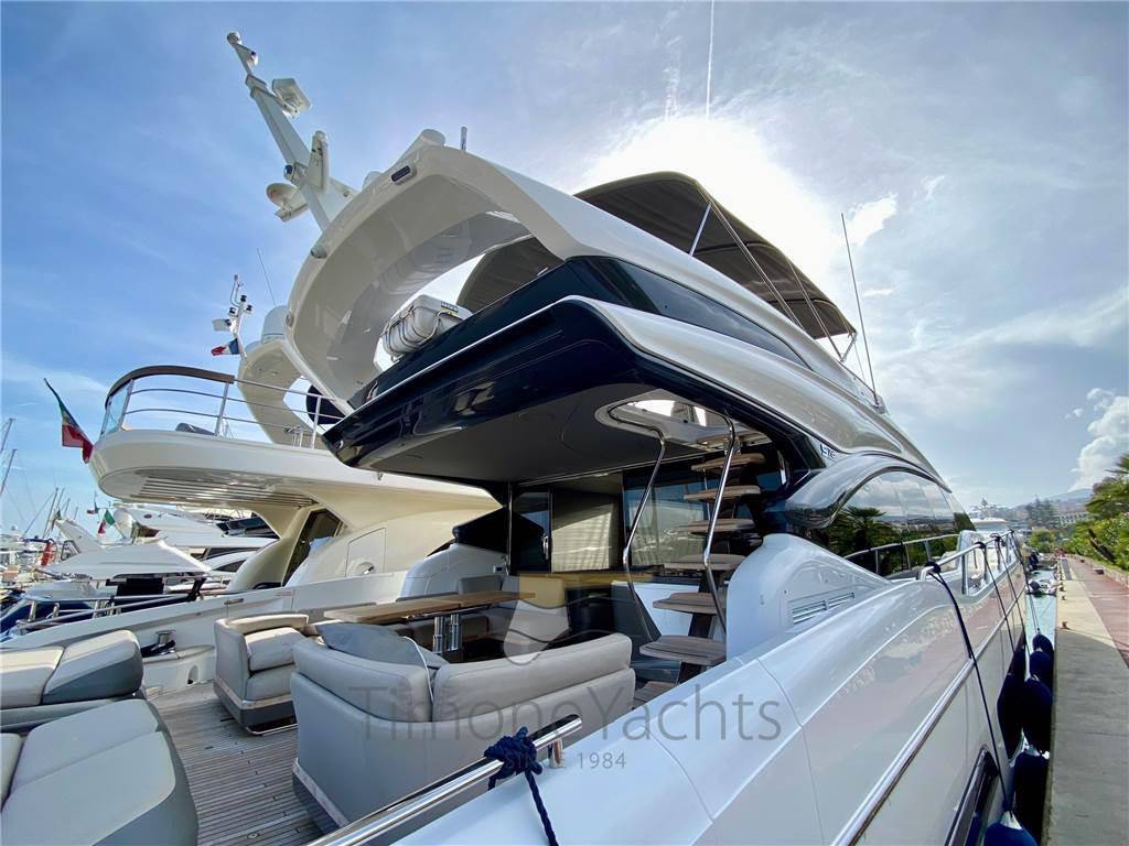 Princess yachts S78 sport bridge