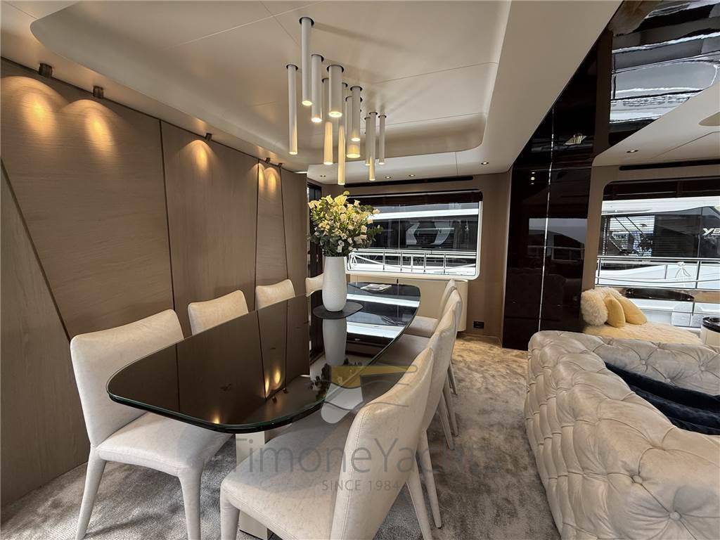 Azimut Grande 27 metri