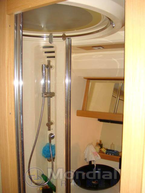 Azimut 43 fly