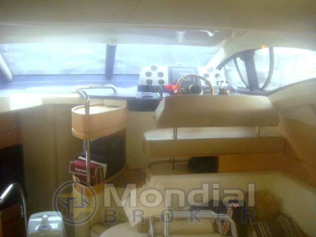 Azimut 43 fly