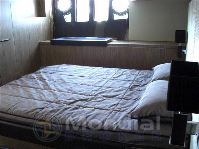 Sessa marine 54 fly