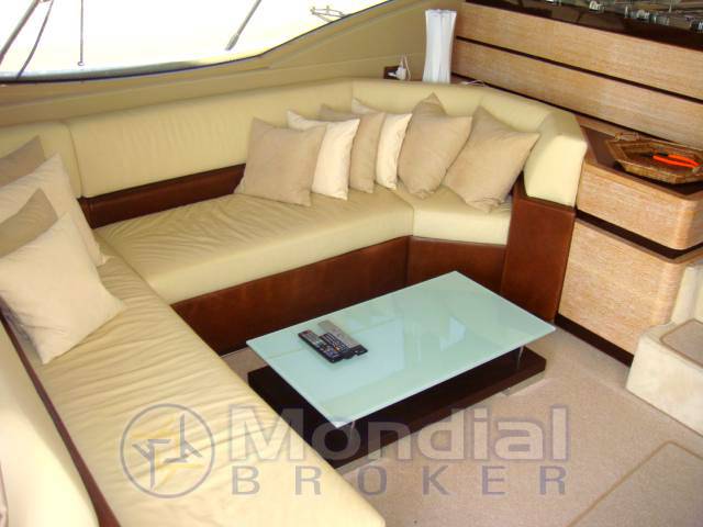 Azimut 58 fly