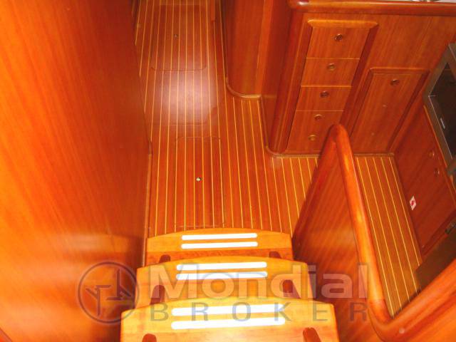 Cantieri estensi Goldstar 440 fly
