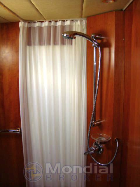 Cantieri estensi Goldstar 440 ht