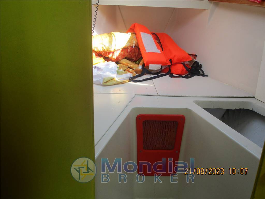 Comar yacht Meteor 8