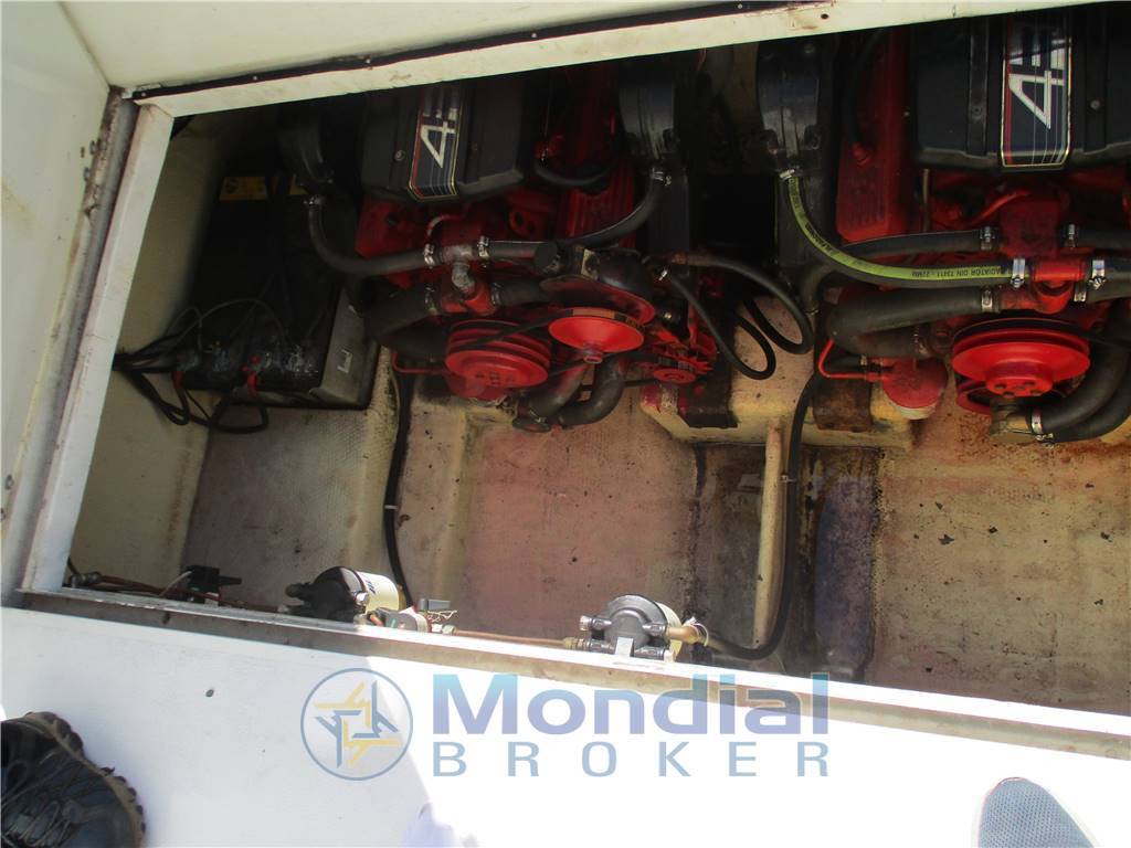 Poole power Sunseeker 28 portofino