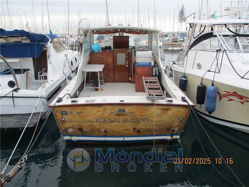 Chris craft 9