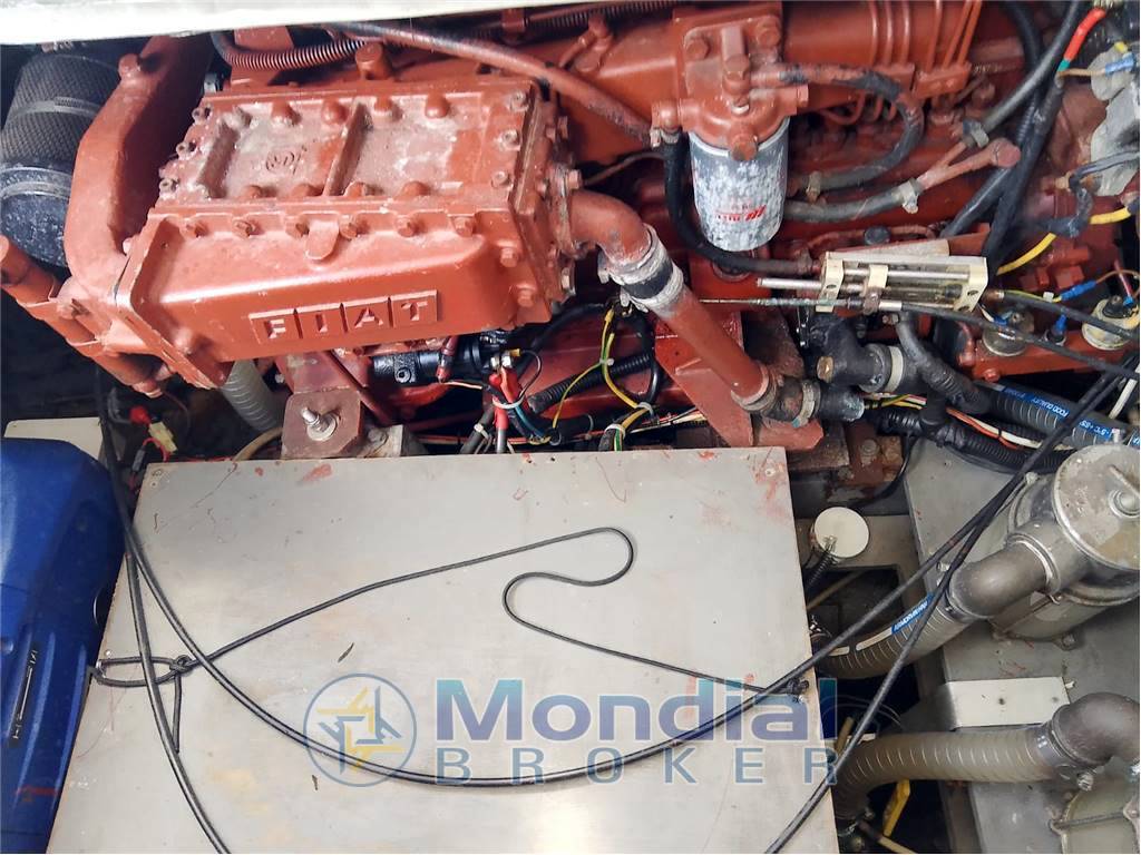 Chris craft Commander 31 fly