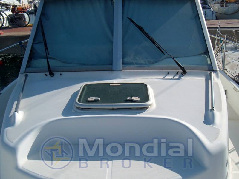 Benetau Antares 760