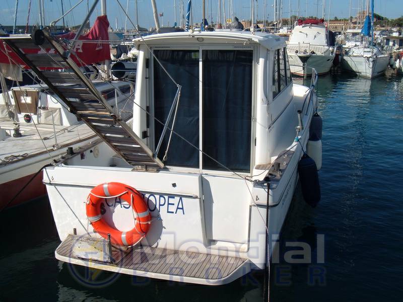 Benetau Antares 760