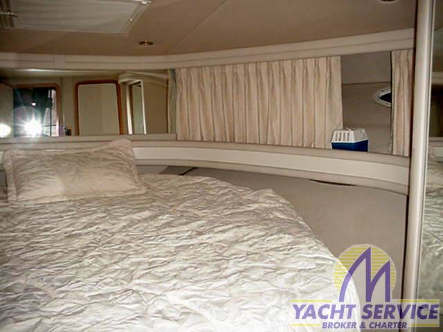 Sea ray 480 sedan bridge