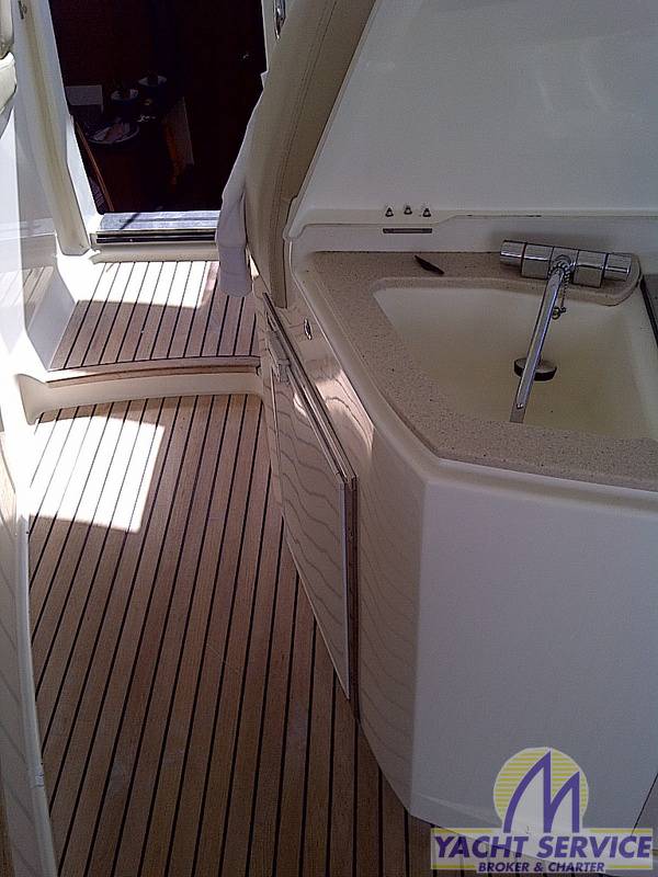 Janneau Prestige 42 sport top
