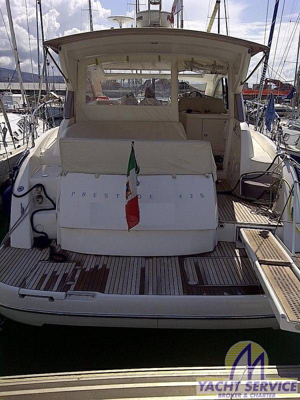 Janneau Prestige 42 sport top