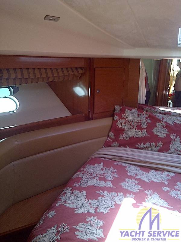 Janneau Prestige 42 sport top