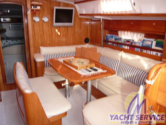 Bavaria 42 cruiser