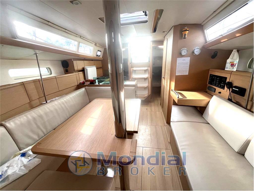 Jeanneau Sun odyssey 389