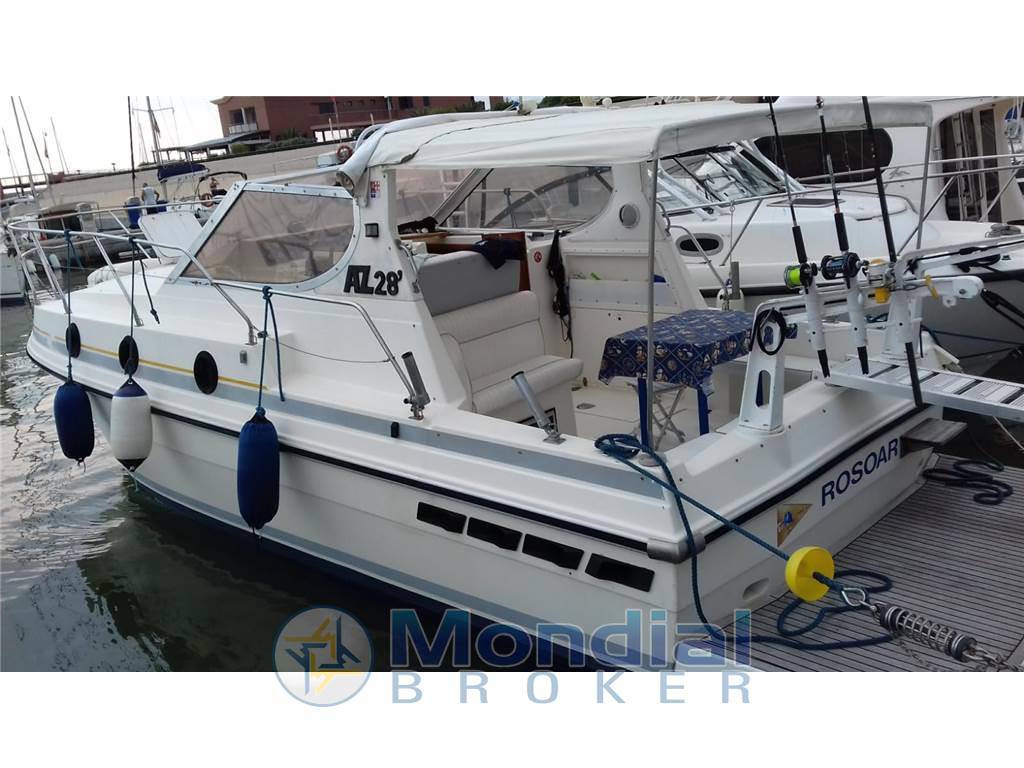 Azimut Az 28