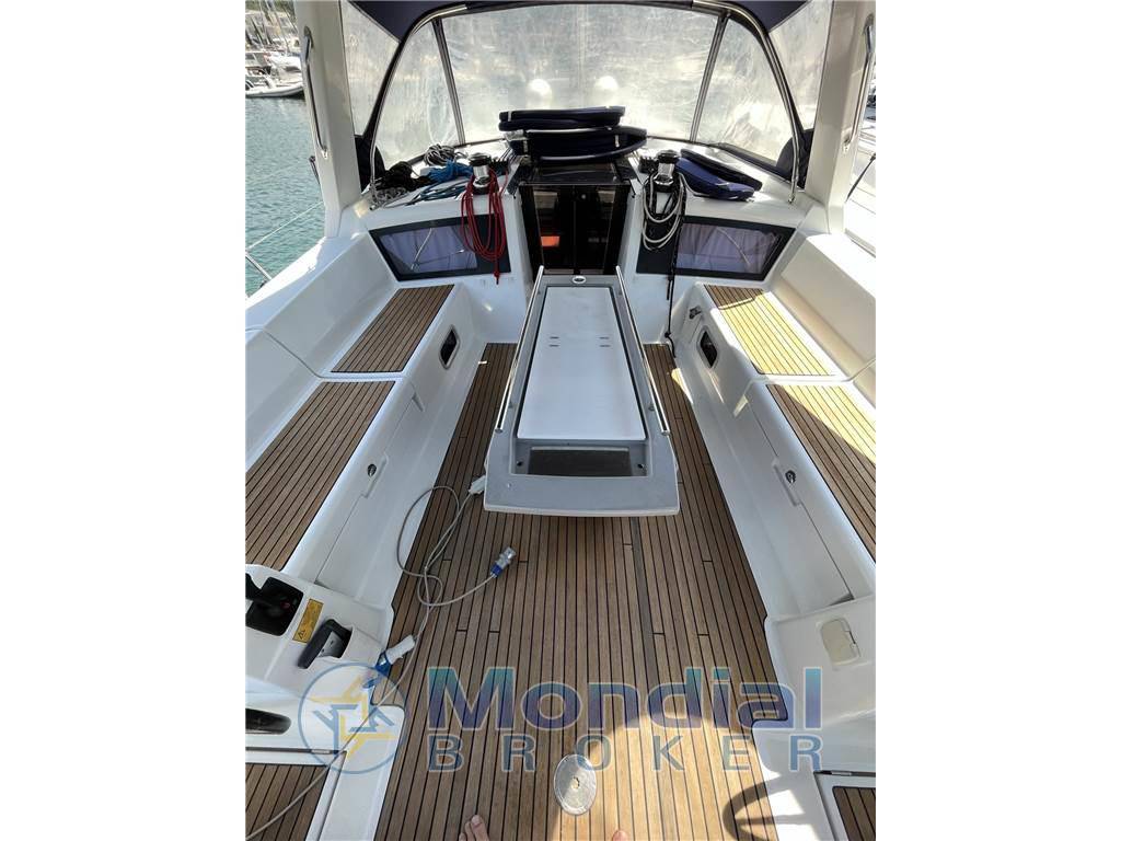 Beneteau Oceanis 48
