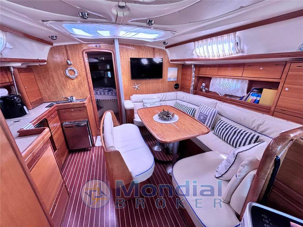 Bavaria 42 cruiser