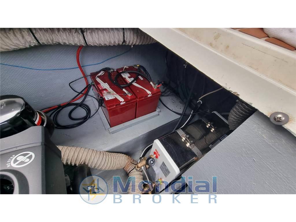 Sea ray 250 da