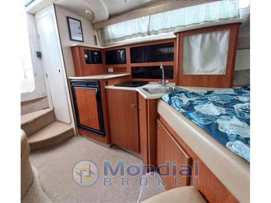 Bayliner 305