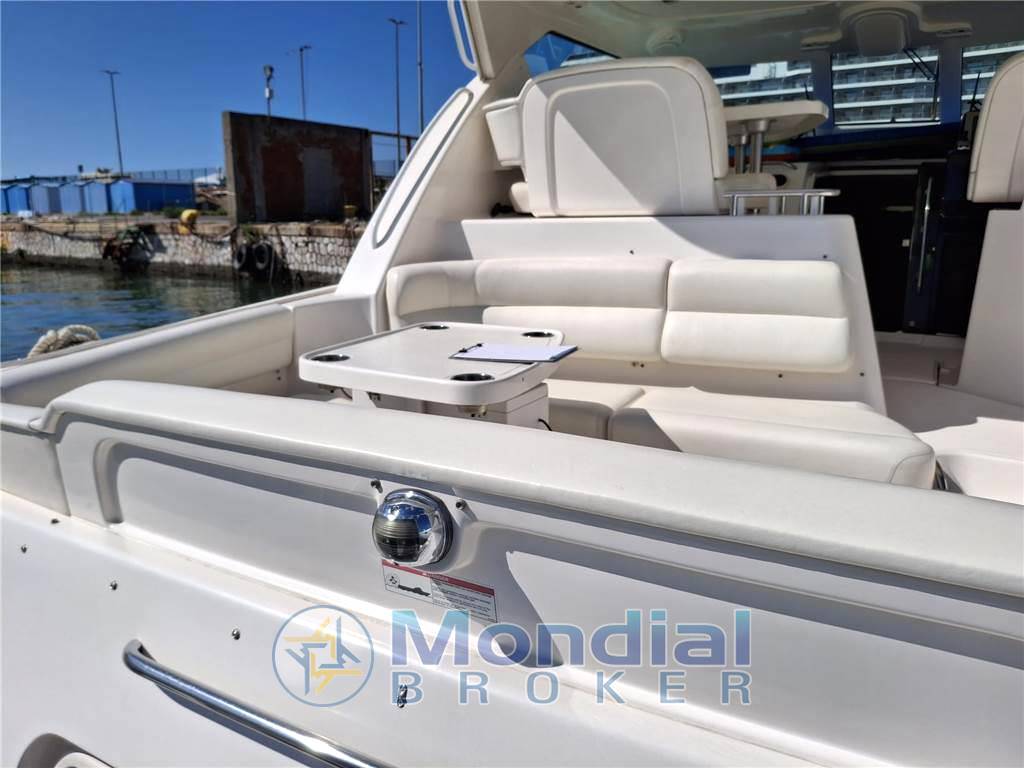 Tiara yachts 4300 sovran