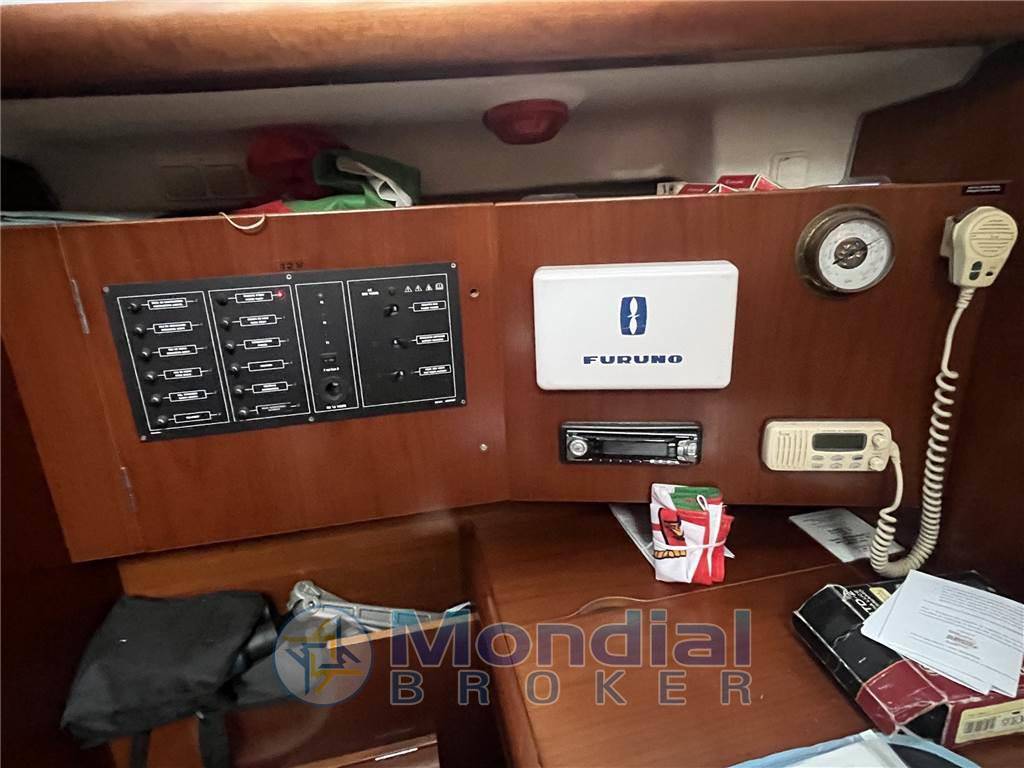 Beneteau Oceanis 393